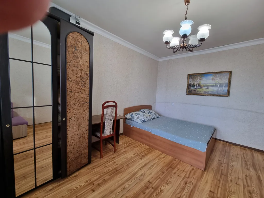 2-комнатная гостиница-квартира в спальном районе