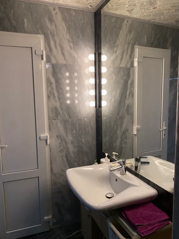 7-комнатный Дом