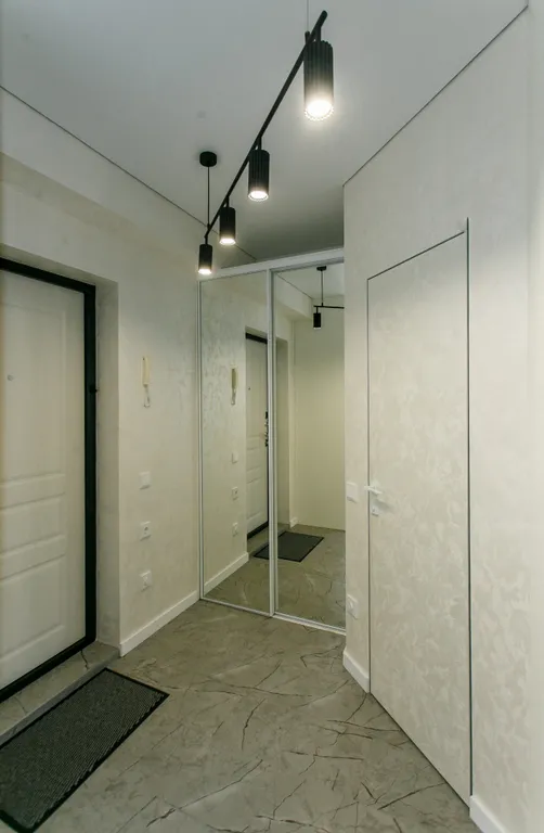 Просторный апартамент с видом на море и горы