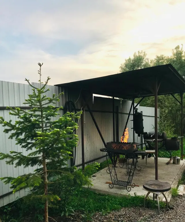 Коттедж с баней и чаном у озера