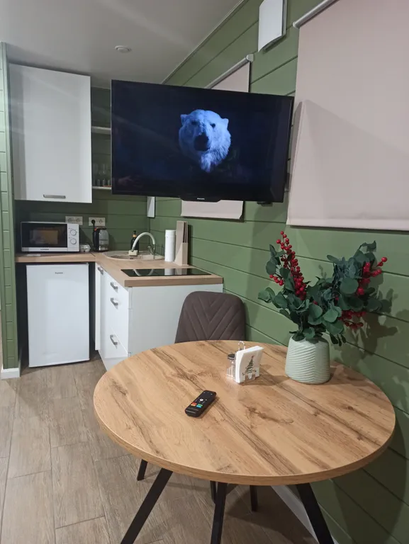 Уютный домик для отдыха с верандой и костровой зоной