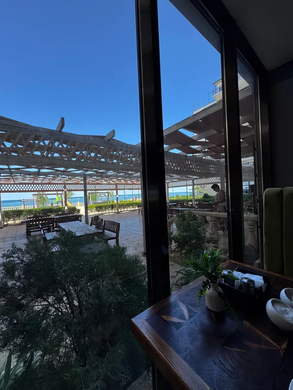 Студия с видом моря