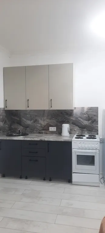 Современная студия в новом доме в центре города