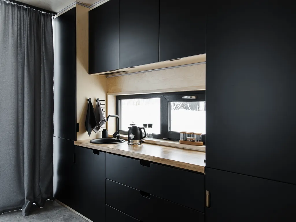 Коттедж «Хибины» с видом на горы и просторной верандой