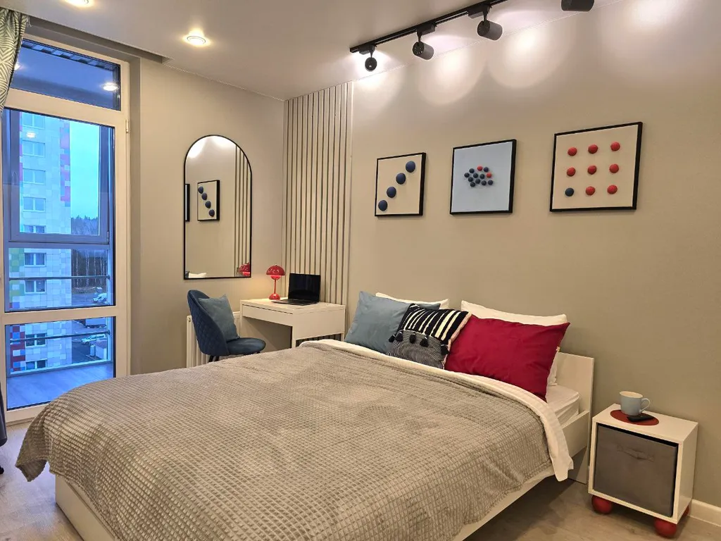 Дизайнерская квартира с панорамным балконом