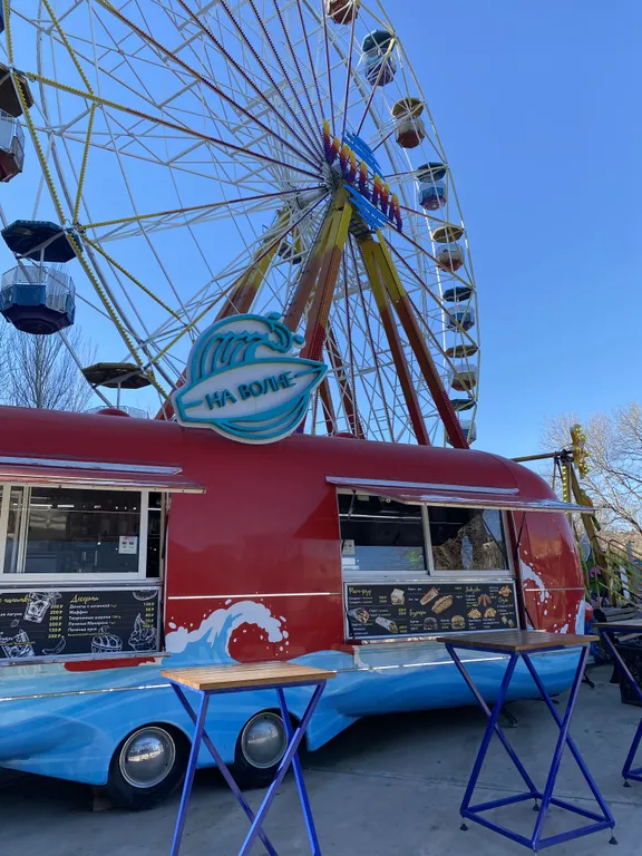 Уютная квартира-студия с потрясающим видом на море и город  в центре