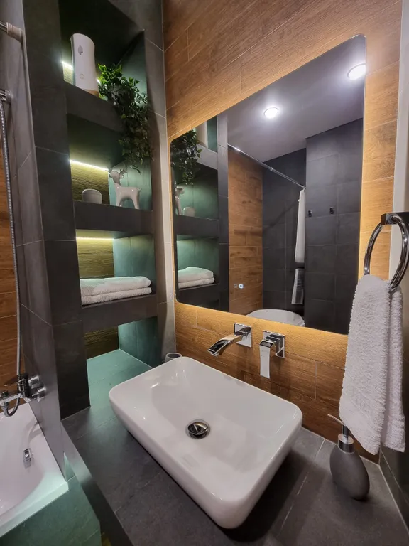 Апартаменты с прекрасным видом, рядом с аэропортом и жд вокзалом