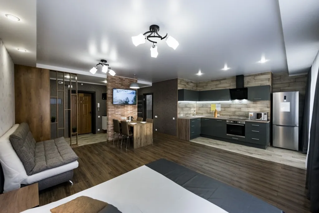 Просторная дизайнерская видовая студия