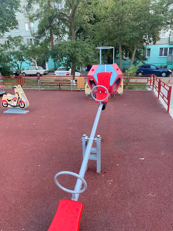 Квартира Уютная трехкомнатная квартира в престижном районе города — Элиста