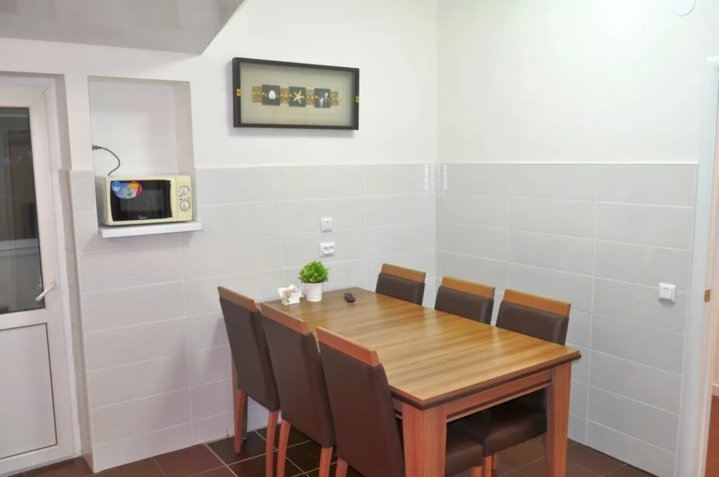 Современная четырехкомнатная квартира