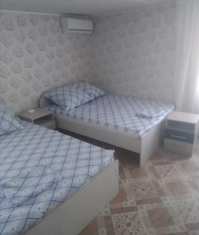 Квартира Комната до 5 человек в 800м от озера Яровое с кондиционером — аренда посуточно в Яровое