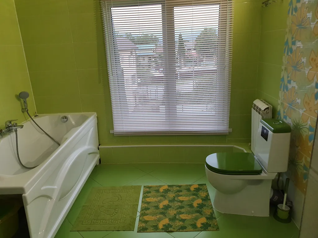 Двухуровневые апартаменты у моря