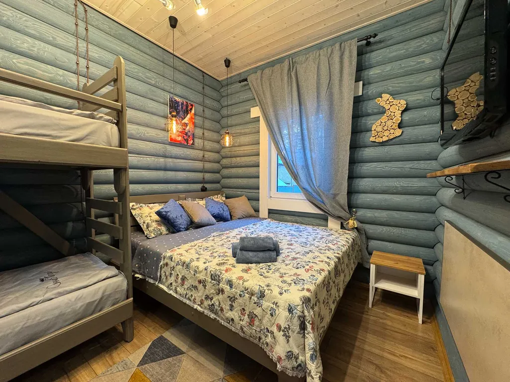 Жилой дом из сруба