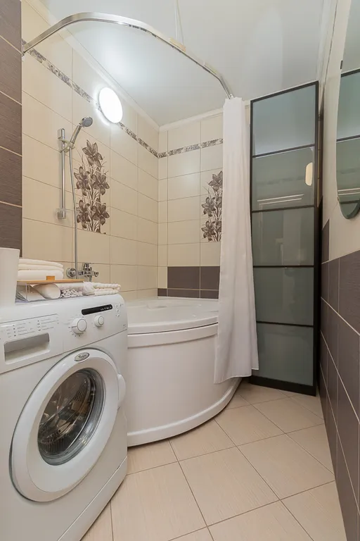 Хэппи Хаус Уютная 2-комнатная квартира в левобережье