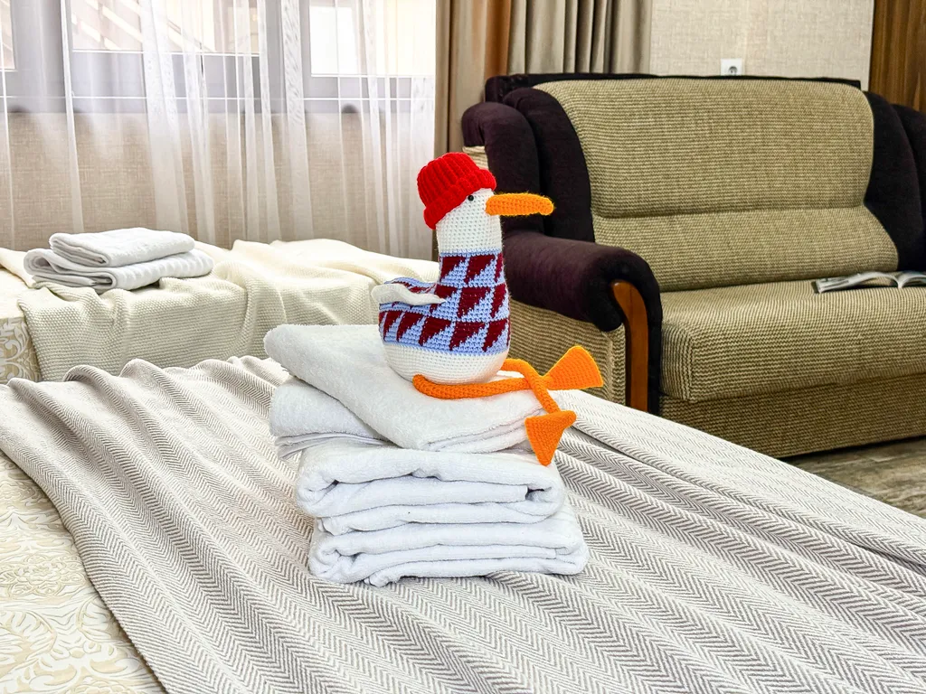 Номер на 4 человек с кухней на 1 этаже в центре, в 7 минутах до моря