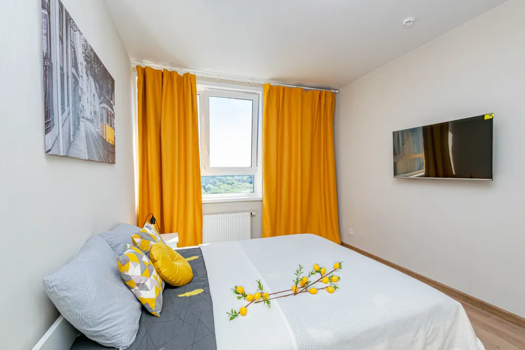 Шикарная квартира у Столицы с панорамным видом