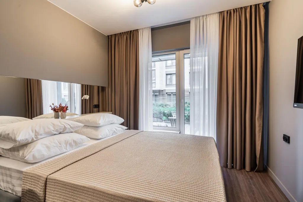 Студия 3Roomz с бассейном и спортзалом