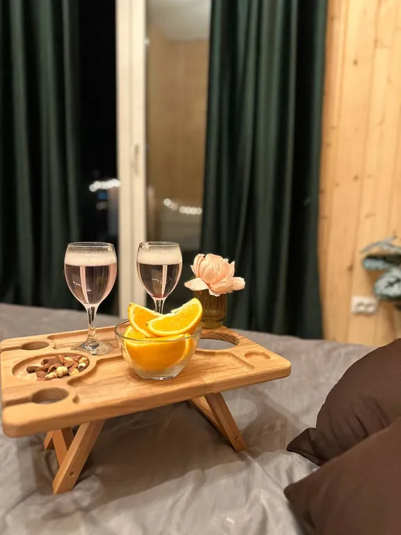 Дом у берёзы с баней в тихом месте возле леса и реки