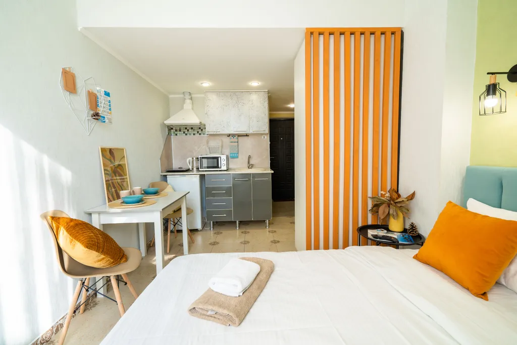 Квартира Квартира Яркая студия Летнее настроение — Сириус