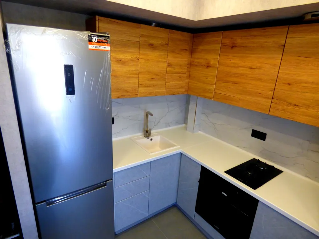 Студия с дизайнерским ремонтом в новом доме на равнине