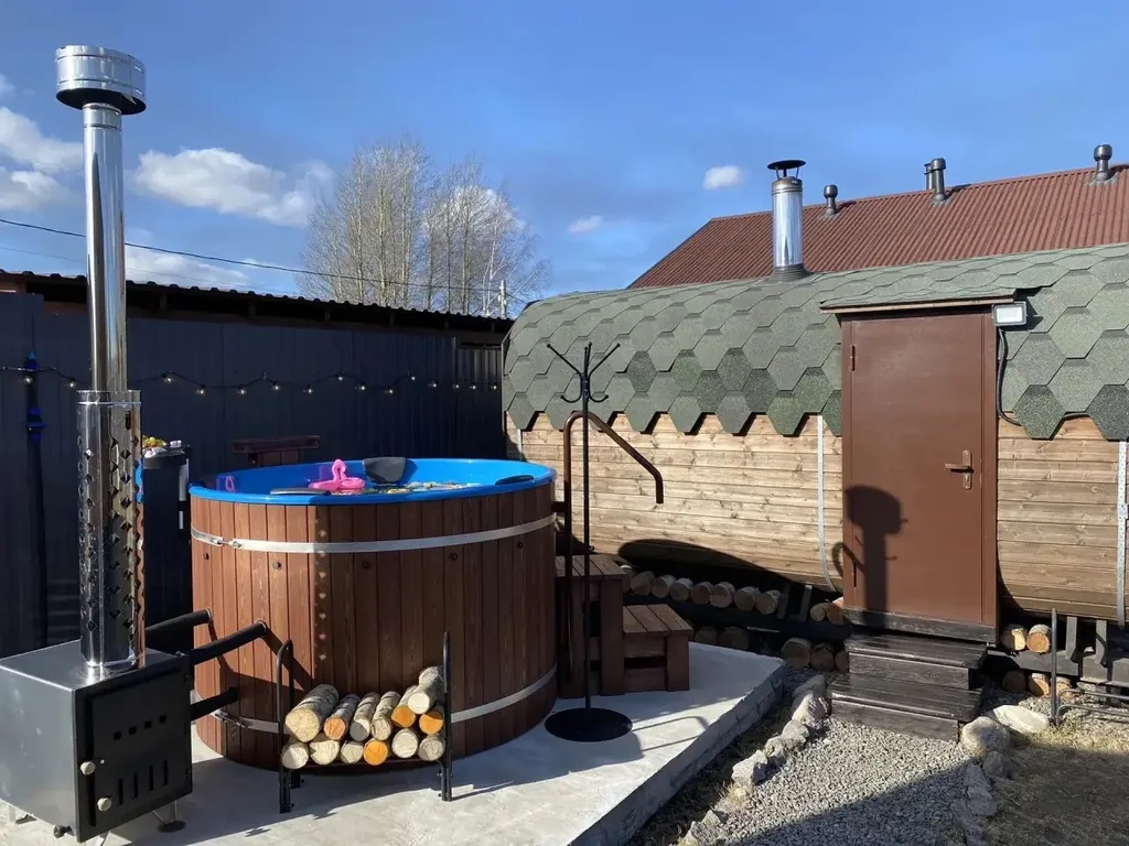 Дом 40m2 — чан, кухня, закрытая территория