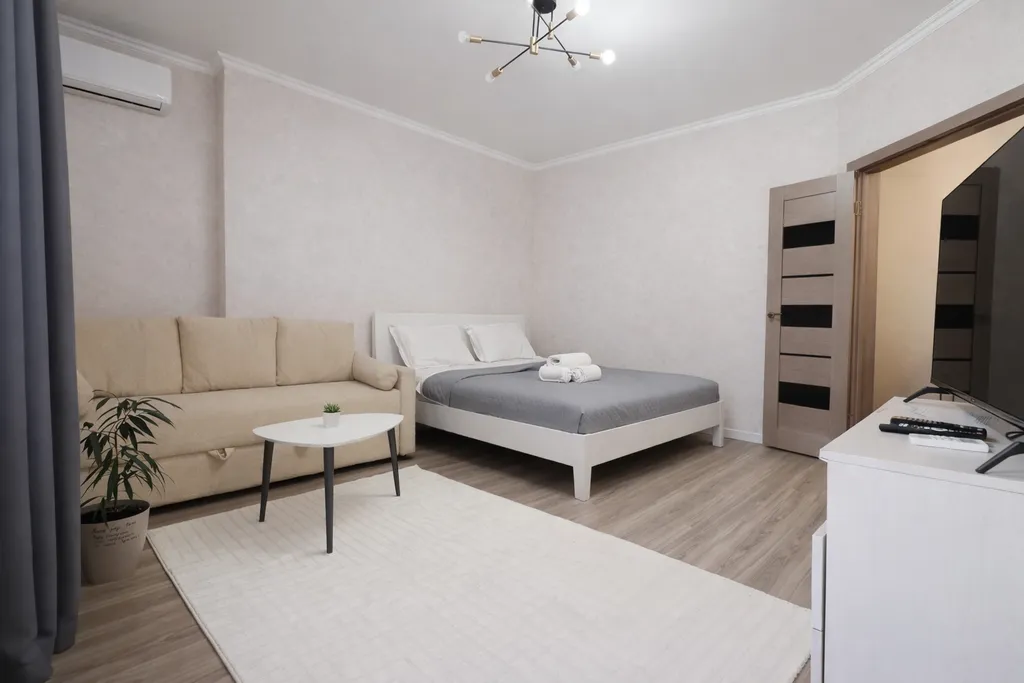 2х-комнатная квартира в жк Лазурный квартал, центр, 2 кровати, диван, кондиционер