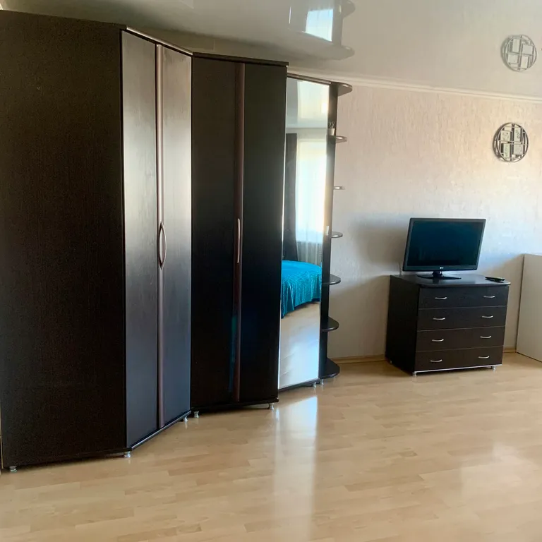 Однокомнатная возле набережной