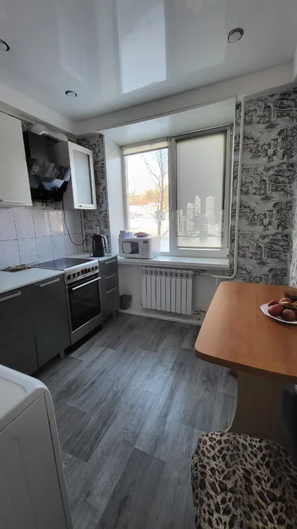 Уютная квартира с видом на парк — аренда посуточно в Кировск