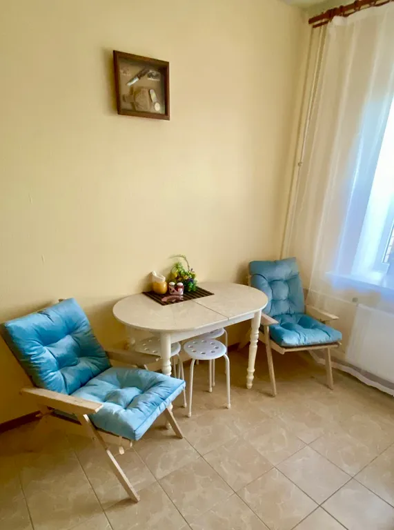 Уютная квартира – 2 минуты от метро — аренда посуточно в Мурино