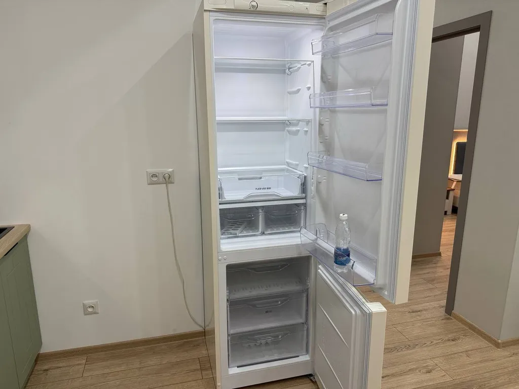 Leonardo apt with a sunset view