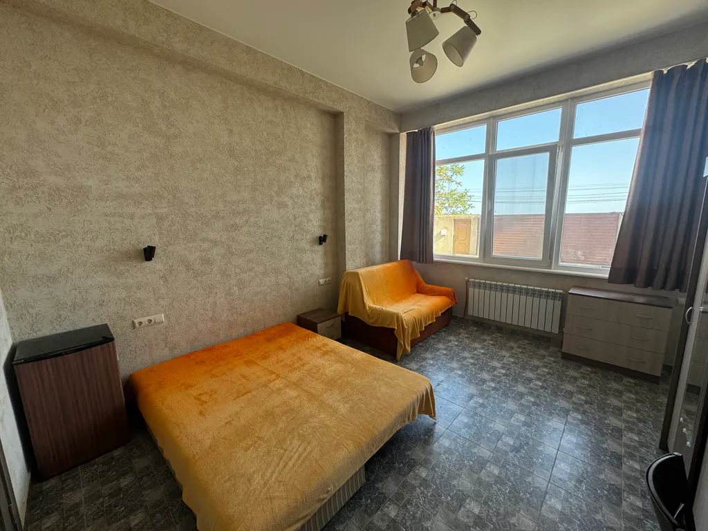 Квартира Четырехместный Люкс студия со своей кухней и отдельным входом — аренда посуточно в Семидворье