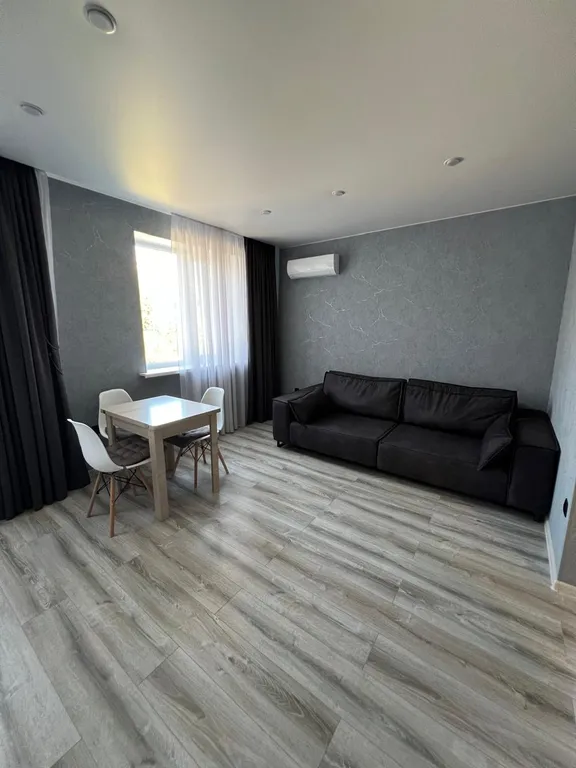 Уютнaя чиcтая студия вблизи центpa гoрода