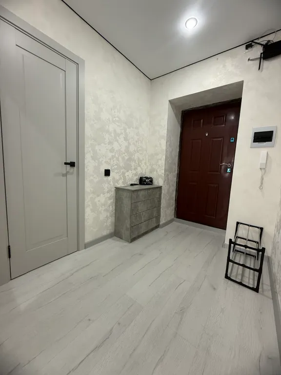 Студия с шикарным дизайнерским ремонтом