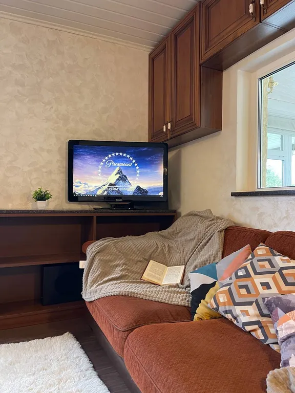 Коттедж Шикарный дом у озера — Красное Село