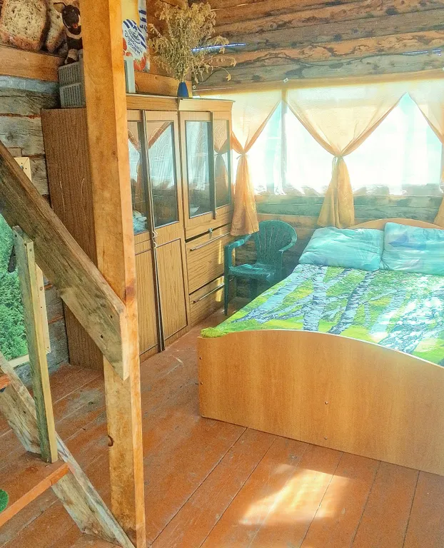 Уютный дом в таежном посёлке рядом с Телецким озером.