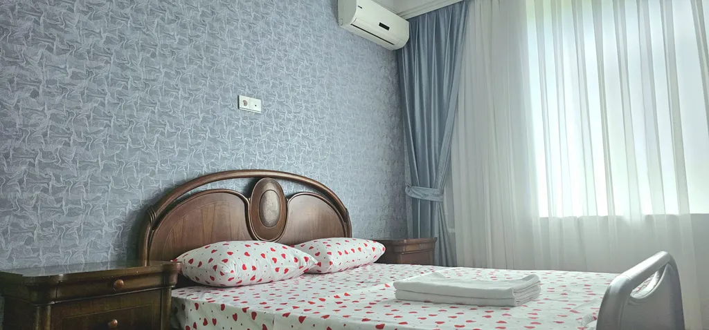 Уютная двухкомнатная квартира в центре Баку