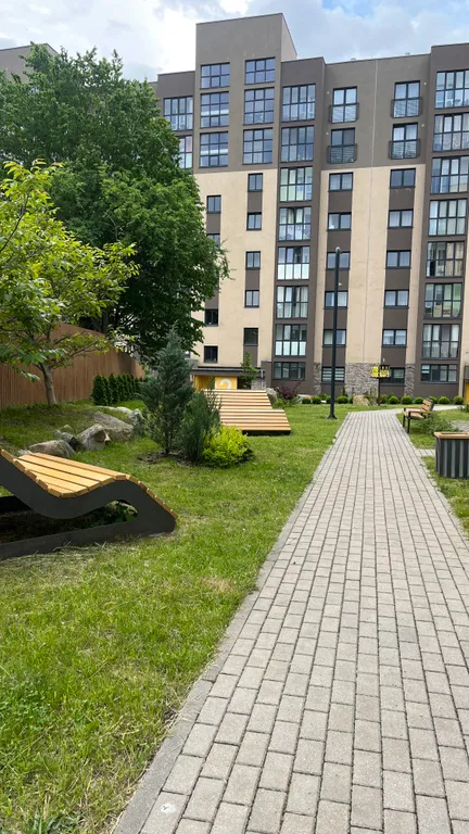 Семейная квартира с дизайнерским ремонтом и прекрасным видом из окон