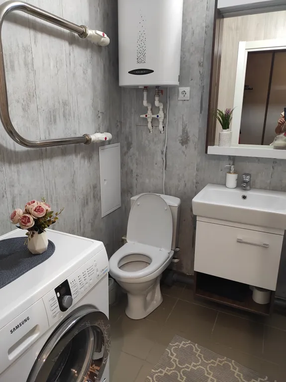 Современная квартира в центре Дзержинского района