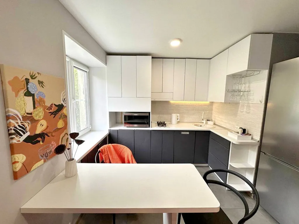 Современная квартира-студия в центре города