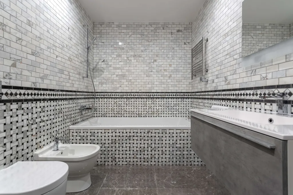 Roomley Panoramic Apartment