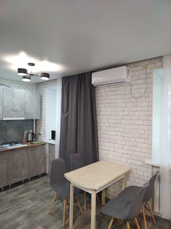 3-комнатная квартира в центре Дземог