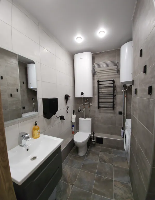 3-комнатная Ламба у озера в центре