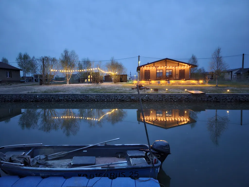 Дом, баня, чан, рядом с морем п.Волчанец кп.Венеция Приморский край