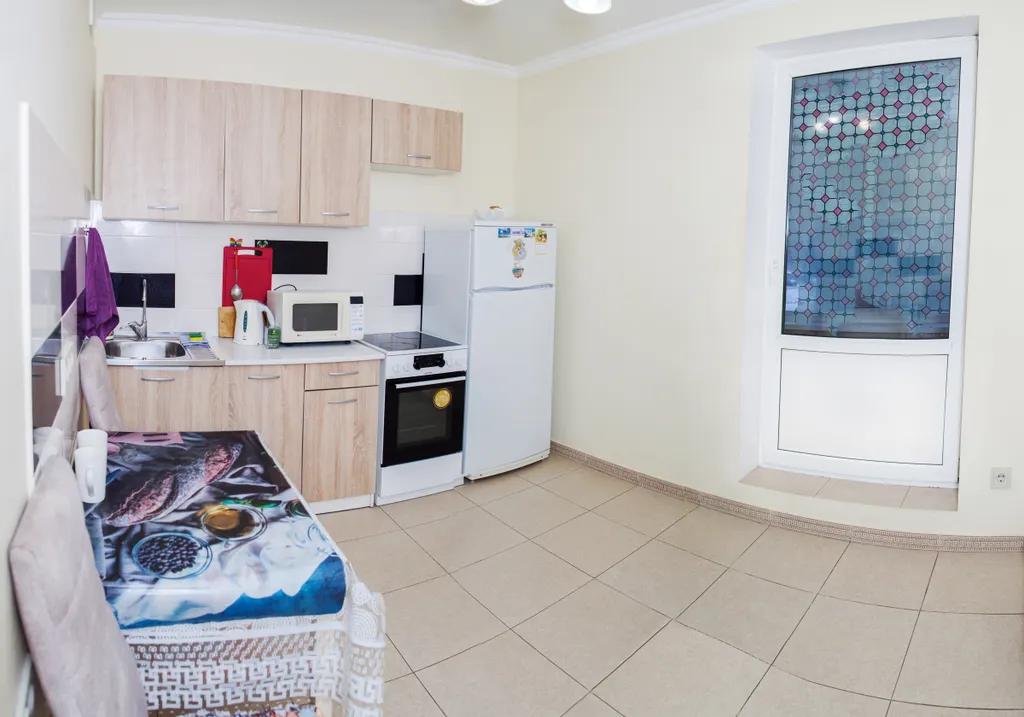 Комфортная квартира с новой кроватью и новым матрасом.