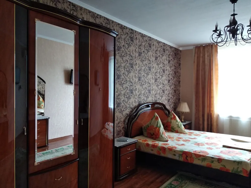 Двухкомнатная квартира в курортном центре Евпатории — аренда посуточно в Евпатория