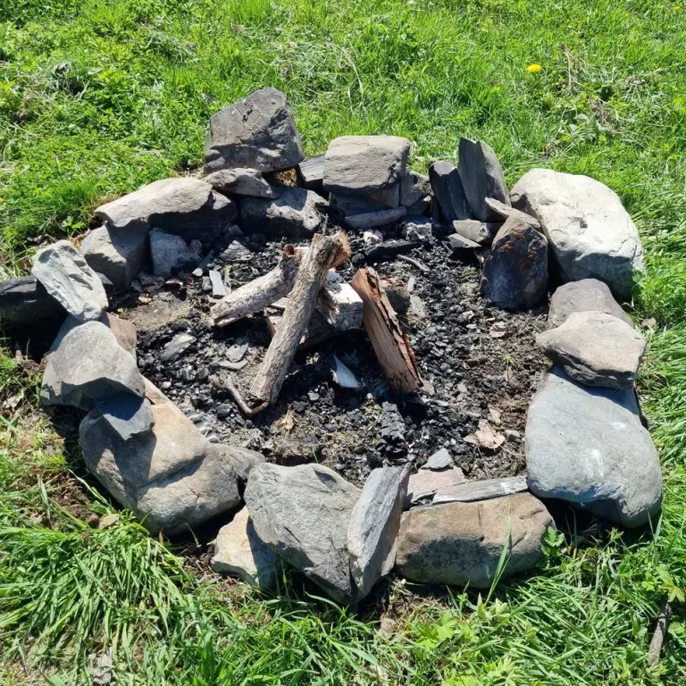 Уютный дом на берегу озера "Прозрачный берег №1"