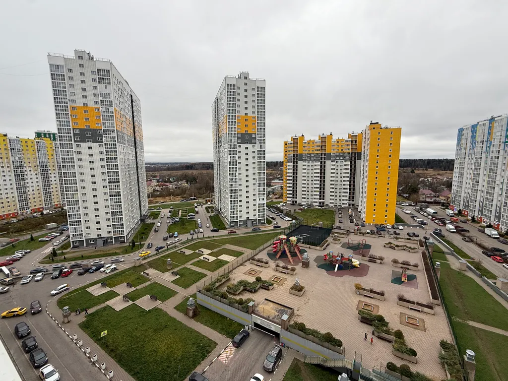 Студия с балконом