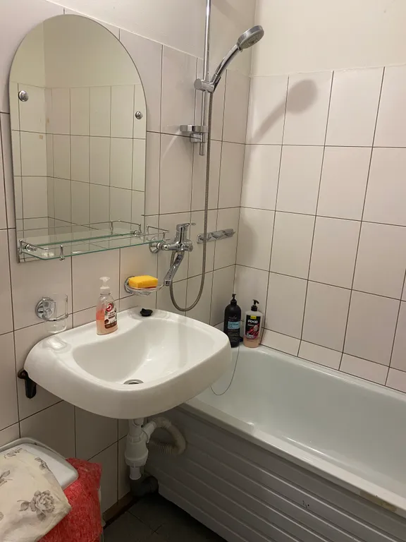 Двухкомнатная квартира на Авиаторов