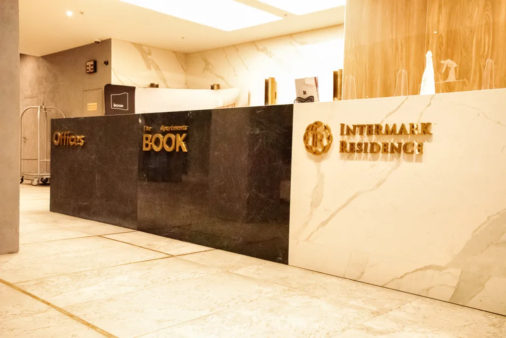 Видовые апартаменты с балконом