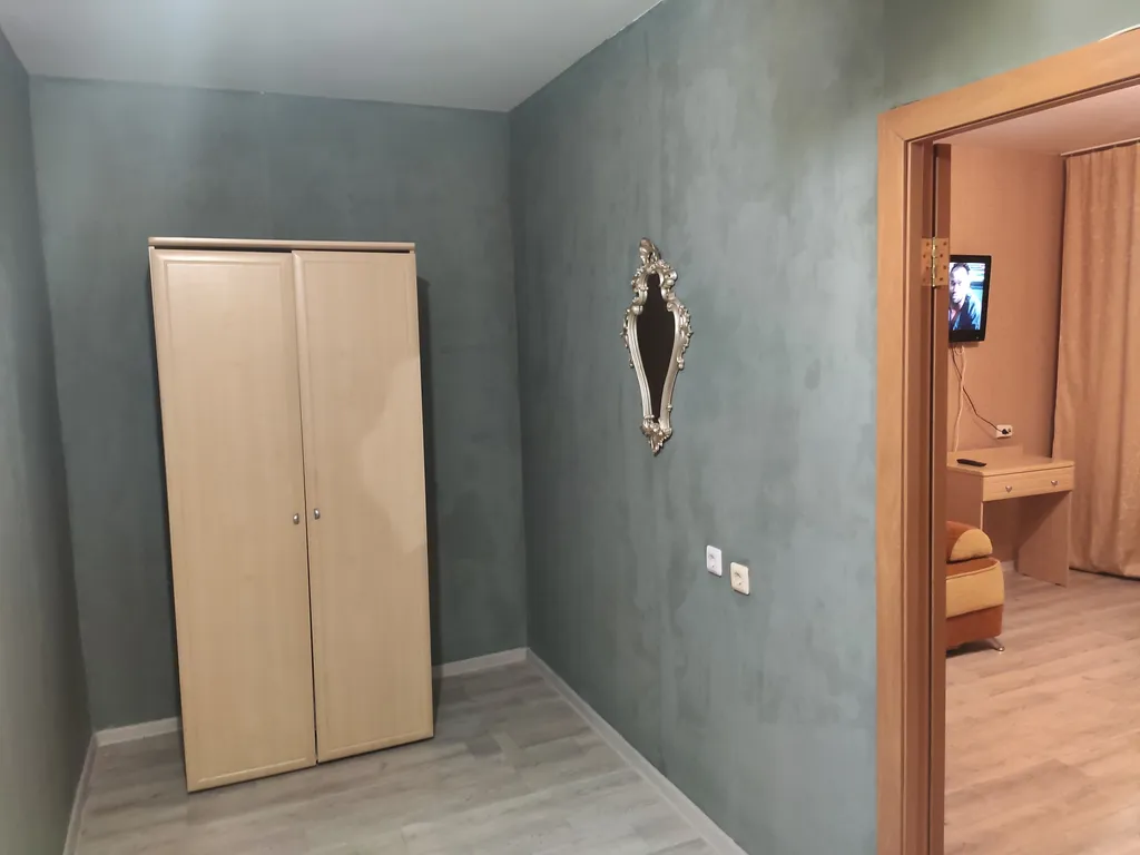 Квартира возле планеты